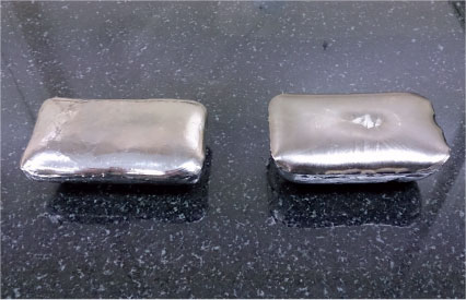 Button casting